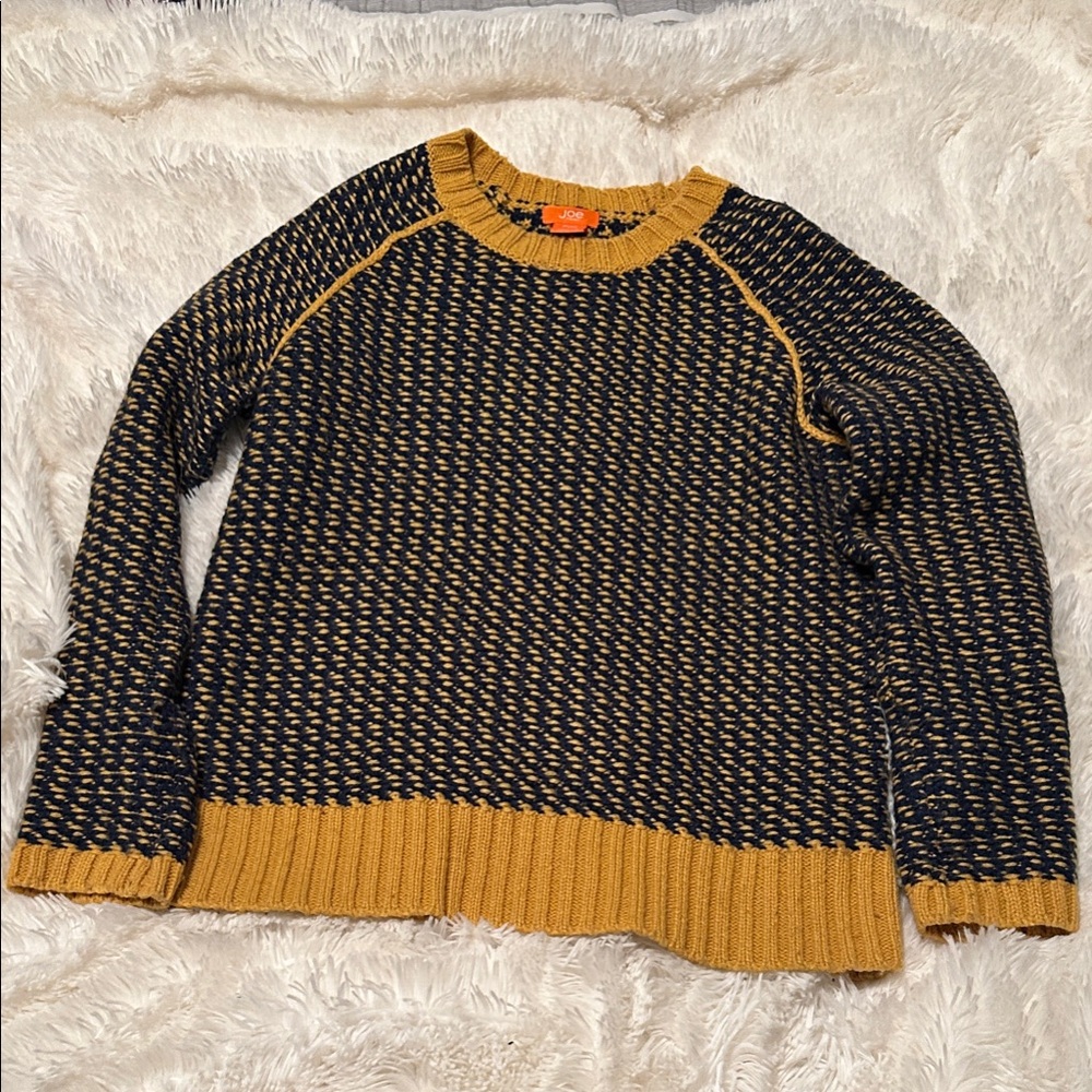 Joe Fresh knit pullover in mustard and navy